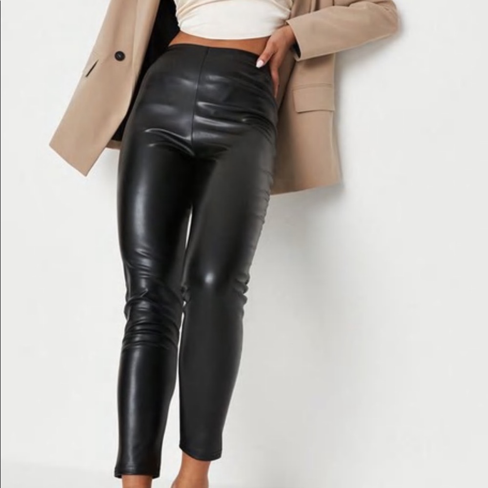 NWOT Missguided Black Faux Leather Leggings Stretchy Womens